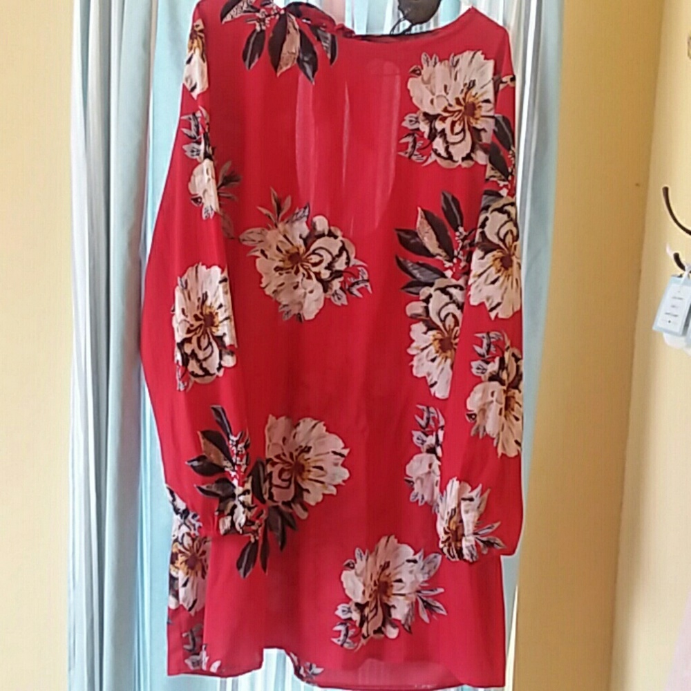 Red floral tunic